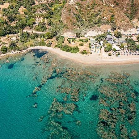 Beachfront Andriana With Mini Pool And Vasilikí